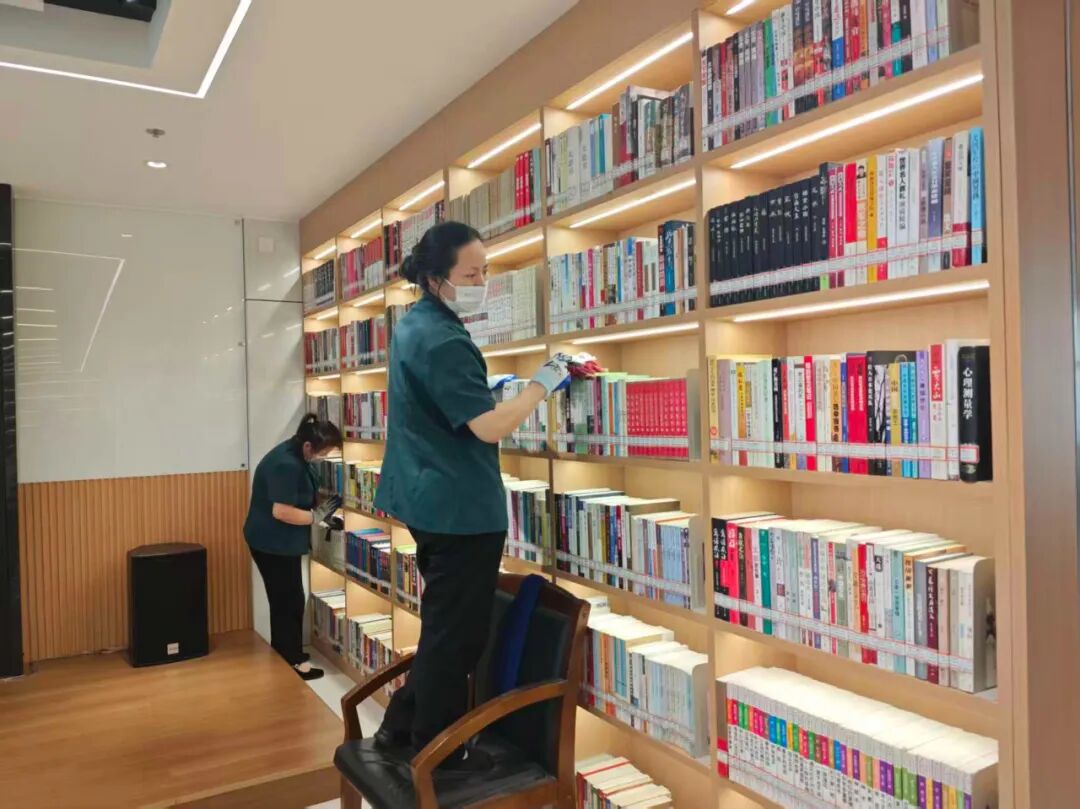 1759479841431395.jpg 1759479841431395.jpg