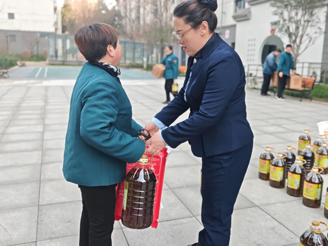 1771070085180871.jpg 1771070085180871.jpg